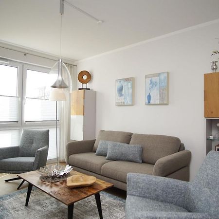 Zentrale Fewo Mit Terrasse, Gratis Nutzung Vom Ahoi Erlebnisbad Und Sauna In Sellin - Villa Anni Fewo 02 Goehren  Ngoại thất bức ảnh